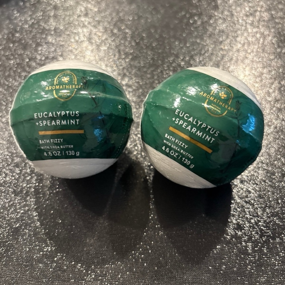 NEW!! Bath & Body Works Eucalyptus Spearmint Aromatherapy Bath Fizzies
